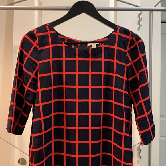 Beautiful navy & red checkered dress from Gap - Picture 2 of 2